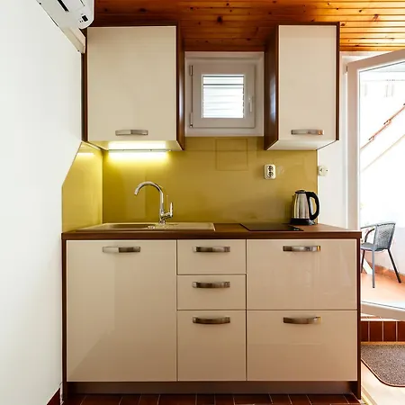 Durda Apartman Krk Town